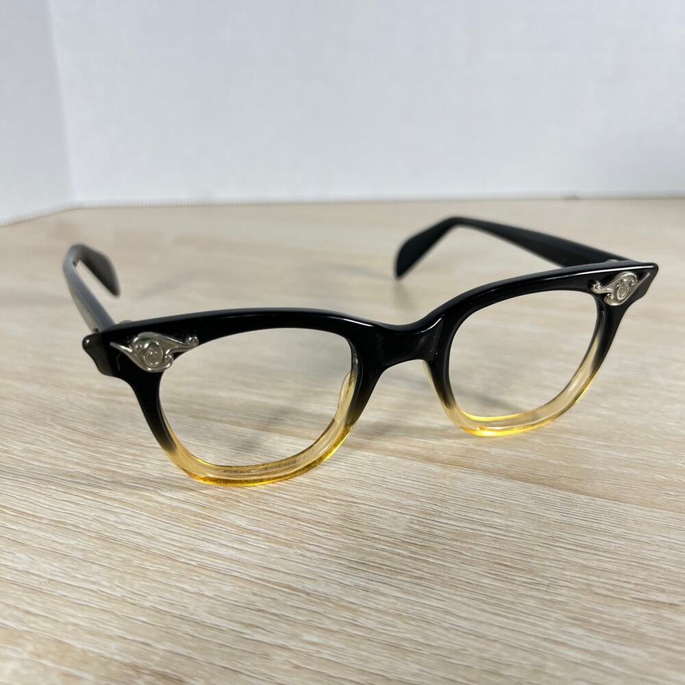 Vintage American Optical 1950s Horn Rimmed Eyeglasses 4 1/4 Frames Only 44-22